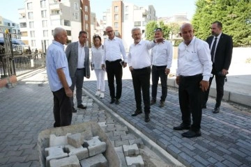 Bursa yerel haberi | Nilüfer Belediye Başkanı Erdem, Asfalt Çalışmalarını Yerinde İnceledi