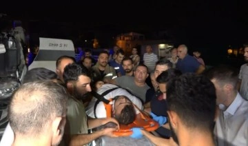Bursa'da bariyerlere çarpan servis minibüsü takla attı: 1 yaralı