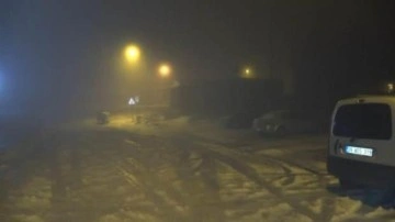 Bursa'da kar yağışı: Vatandaşlar Uludağ&rsquo;a koştu