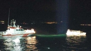 Çanakkale Boğazı'nda tanker ile tekne çarpıştı