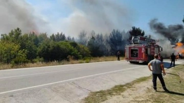 Çanakkale'de Anzak Koyu'nda yangın: Alevler ormana da sıçradı