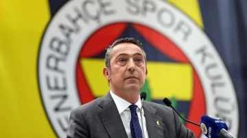 CANLI Fenerbahçe Başkanı Ali Koç, Galatasaray maçı öncesi açıklamalarda bulunuyor