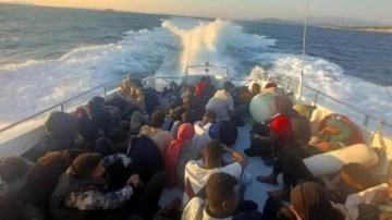 Çeşme açıklarında 41 düzensiz göçmen kurtarıldı