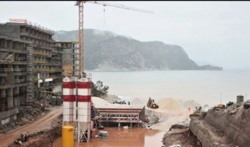 Çevreciler Sinpaş GYO inşaat sahasını görüntüledi: 'Yettin gari Sinpaş'