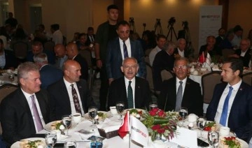 CHP Genel Başkanı Kemal Kılıçdaroğlu iş dünyası buluşmasına katıldı: 'Vizyon İzmir'de çizi