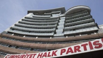 CHP'de Bursa depremi! Toptan feshedildi
