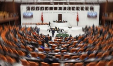 CHP'liler 'kaymakam parti mitingine çağırıyor' dedi, AKP'liler 'ne var bund