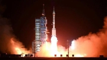 Çin, 'LSAR-4 01' uydusunu fırlattı: Doğal afetleri uzaydan takip edebilecek!