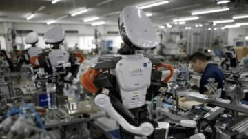 Çin&rsquo;de 439 bin şirket fabrika ve satış ofislerinde robot kullanıyor