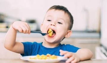 'Çocuklar ebeveynlerini örnek alarak sağlıksız besleniyor'