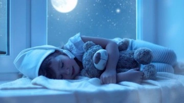 Çocuklarınızı uykusu gelince değil bu saate uyutun! Beyin gelişimi için kilit nokta