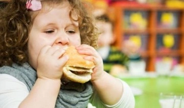 Çocukluk çağı obezitesi ihmal edilmemeli