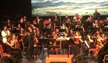 CRR Senfoni Orkestrası’nın konserine yapay zekâ resimlerle eşlik etti