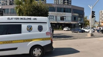 Çukurova Belediye Başkanı'nın kızının güzellik salonuna silahlı saldırı