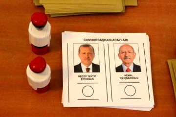Cumhurbaşkanı 2. tur seçimi için gümrük kapılarında oy kullanma başladı