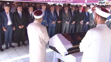 Cumhurbaşkanı Erdoğan, AK Partili Hayati Yazıcı'nın annesinin cenazesine katıldı