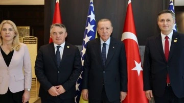 Cumhurbaşkanı Erdoğan, Bosna Hersek Devlet Başkanlığı Konseyi üyeleri ile bir araya geldi