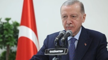 Cumhurbaşkanı Erdoğan: Camileri sadece beş kez namaz kıldığımız yerler olarak göremeyiz