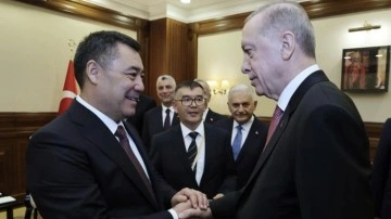 Cumhurbaşkanı Erdoğan, Kırgızistanlı mevkidaşı Caparov ile görüştü