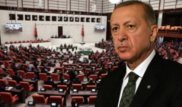 Cumhurbaşkanı Erdoğan, kurmaylarının 'başörtüsü' hakkındaki anayasa teklifini yetersiz bul