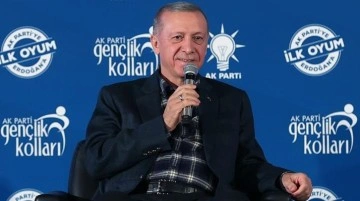 Cumhurbaşkanı Erdoğan, "Oy kullanamayacağım" diyen gence bir şart koştu: O zaman 100 genç
