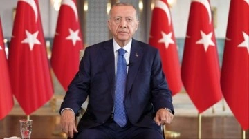 Cumhurbaşkanı Erdoğan'dan Kurban Bayramı mesajı! Deprem konutları için tarih verdi