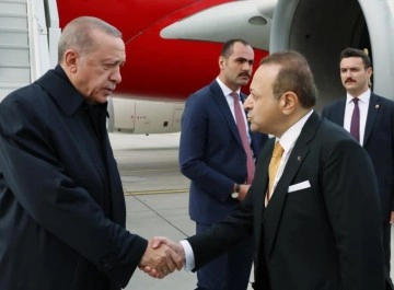 Cumhurbaşkanı Erdoğan'ı Çekya'da Egemen Bağış karşıladı