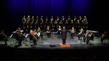 Cumhurbaşkanlığı Klasik Türk Müziği Korosu'ndan, AKM'de "Muhayyer" konseri