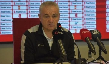 Demir Grup Sivasspor Teknik Direktörü Rıza Çalımbay: Hak ettiğimiz güzel bir galibiyet aldık