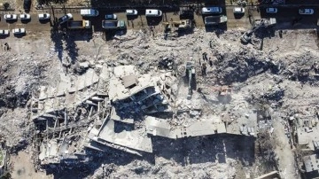 Depremde 72 kişiye mezar olmuştu! İsias Otel davası başladı