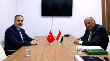 Dışişleri Bakanı Hakan Fidan, Mısırlı mevkidaşı Şukri ile görüştü