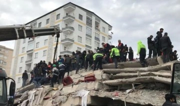 Diyarbakır'da depremden etkilenenlere yardım