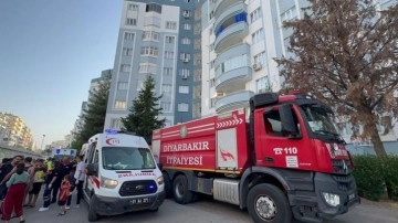 Diyarbakır'da ev yangını: 3'ü çocuk 5 kişi hastanelik oldu
