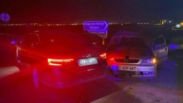 Diyarbakır'da iki otomobil çarpıştı: 1 ölü, 3 yaralı