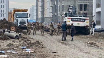 Diyarbakır’da kamyon altında kalan işçi hayatını kaybetti