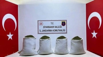 Diyarbakır'da uyuşturucuya büyük vurgun! 117 kilo esrar ele geçirildi