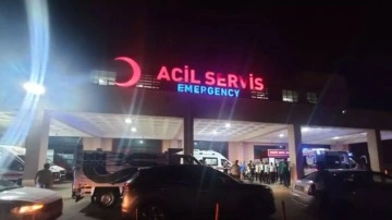Diyarbakır’da yol verme tartışması: 4 sağlık çalışanını bıçakladılar