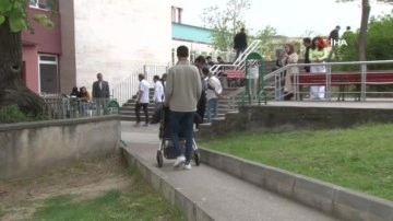 Edirne'de misafir edilen depremzedeye protez bacak