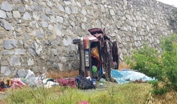Edirne'de otomobil şarampole devrildi: 2 ölü, 2 yaralı
