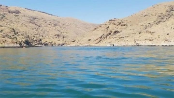 Elazığ'da alabalık çiftliğinde çalışan mühendis, tekneden suya düşüp kayboldu