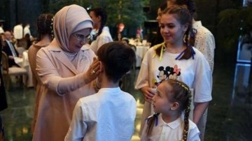 Emine Erdoğan'dan kız çocukları için özel mesaj