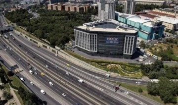Emlak Uzmanı Mustafa Hakan Özelmacıklı: 'Plazaların yüzde 20'si boş'