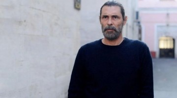 Erdal Beşikçioğlu'nun babası hayatını kaybetti