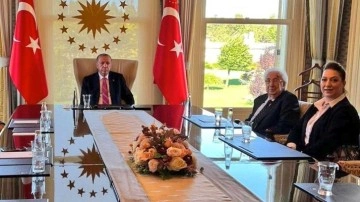 Erdoğan, Osmanlı padişahı II. Abdülhamid'in torunlarıyla görüştü