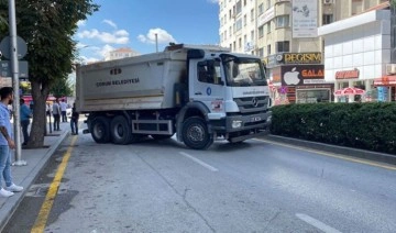Erdoğan'ın mitingi öncesi yollar kamyonlarla kapatıldı