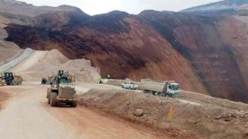 Erzincan'daki maden faciası dünya basınında: Siyanürlü heyelan madencileri yuttu