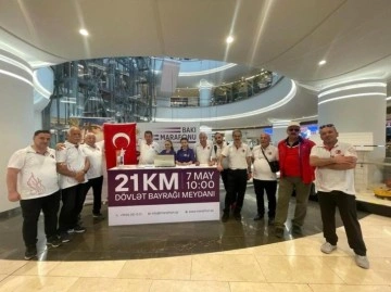 Erzurumlu maratoncular Bakü'de koştu