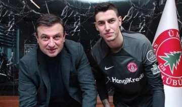 Eski Fenerbahçeli kaleci Berke Özer'den transfer itirafı