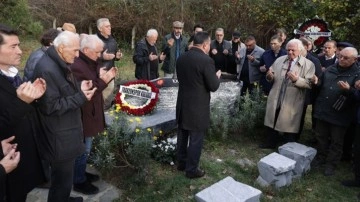 Eski Trabzonspor Kulübü Başkanı Özkan Sümer, mezarı başında anıldı