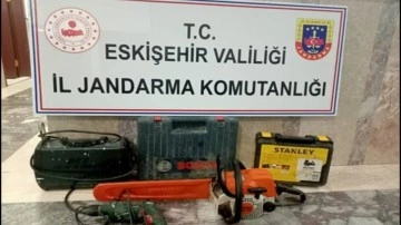 Eskişehir'de evden hırsızlık yaptılar, 2 şüpheliden 1’i tutuklandı